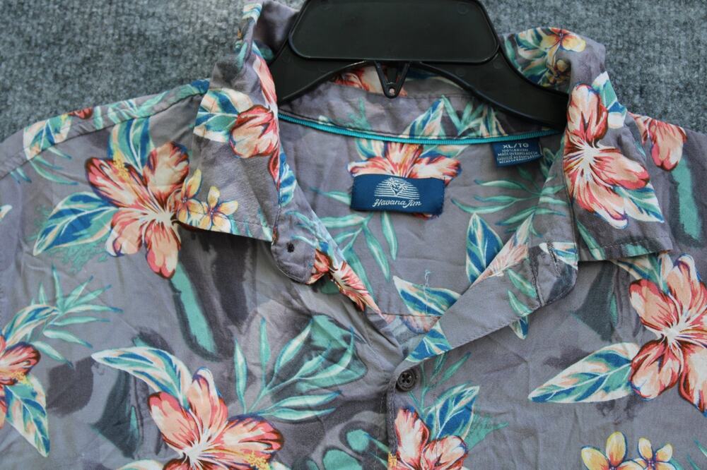 Men's Grey Tropical Hibiscus Floral Print Short Sleeve Hawaiian Button-Up  xl